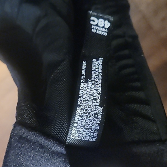 💖 Rare Torrid Floral Skull Wireless Push-Up Bra - Picture 8 of 8